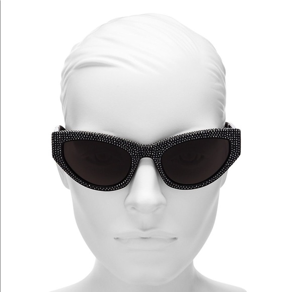 YSL CRYSTAL Cateye Sunglasses 💎 JUST SHARING 😊😍 - Picture 5 of 10